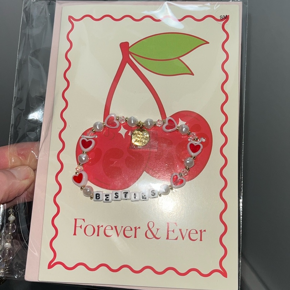 Little words project Bestie bracelet with card